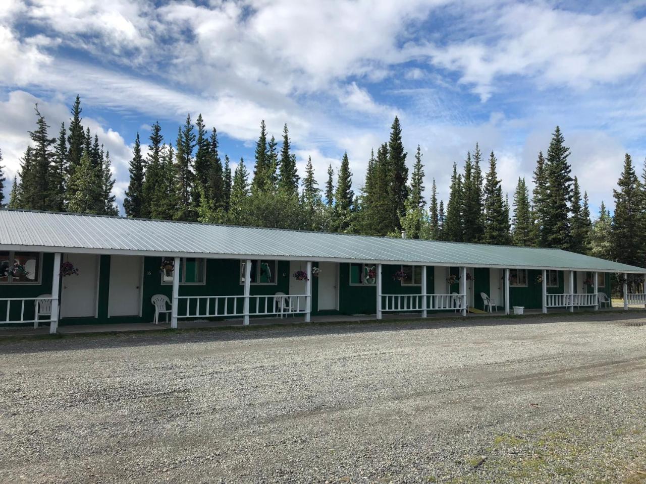 The Golden Bear Motel Tok Exterior foto